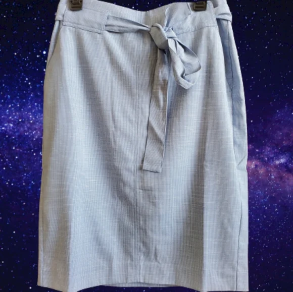 Banana Republic chambray fitted pencil skirt, 30", blue - Picture 4 of 11